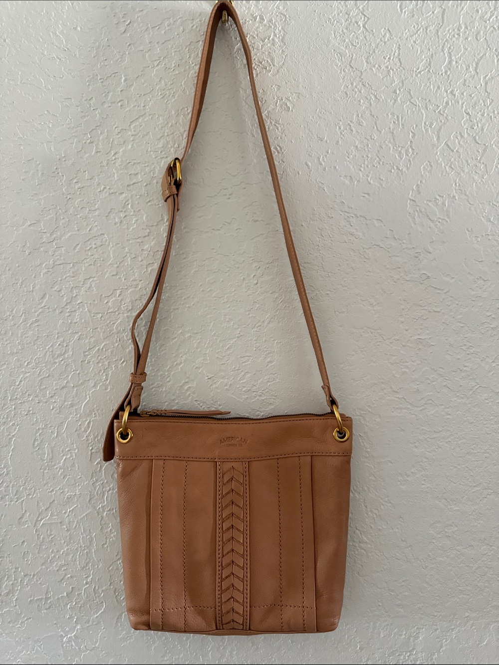American Leather Co. Sherryl Crossbody Nutmeg Purse. New